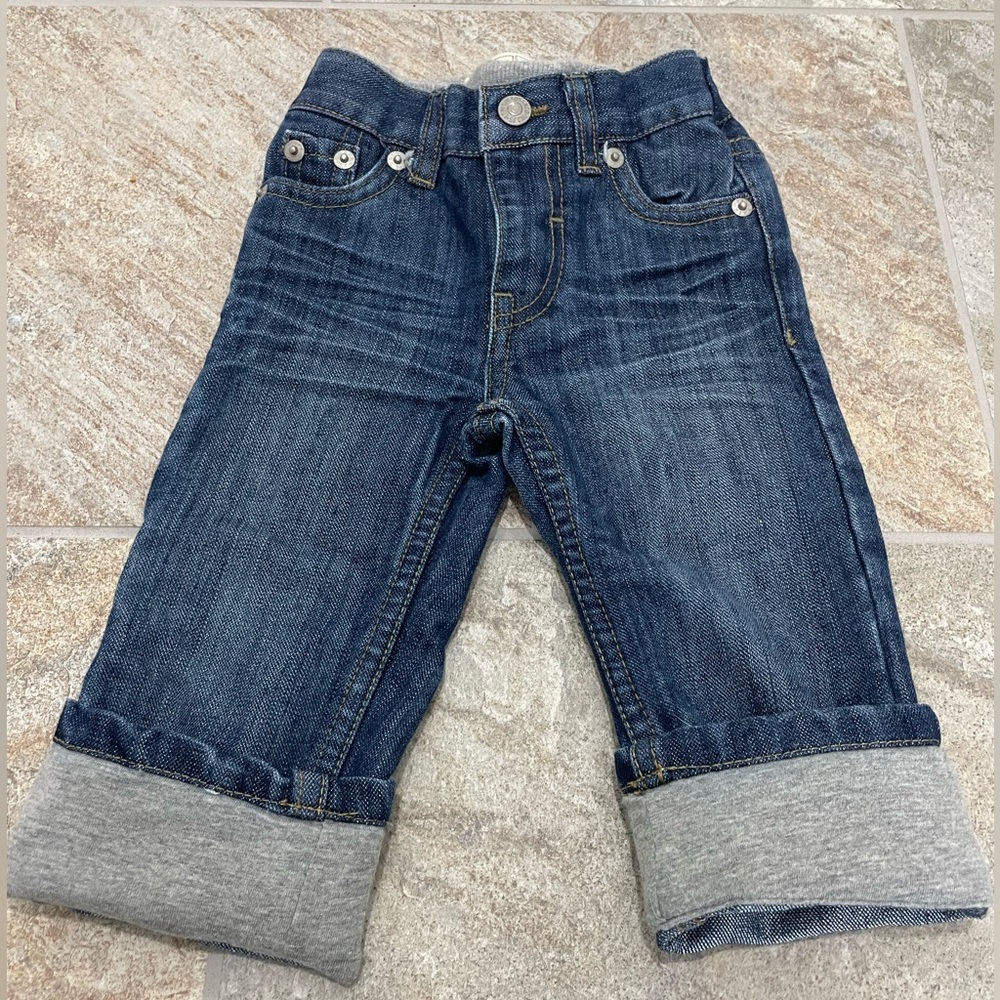 Levi’s 514 Straight size 12M